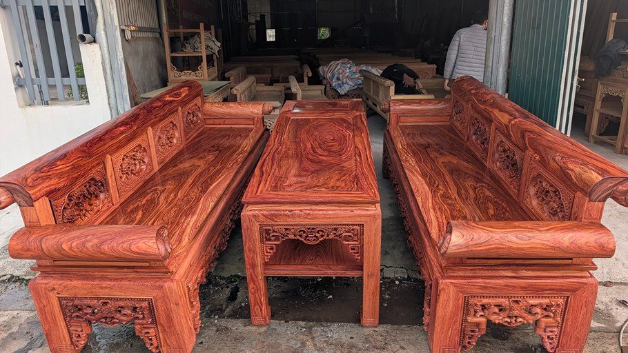 Siêu Phẩm Trường Kỷ Đại Gỗ Hương Đá Dài 2m81 – Chân 13 Chỉ, Đẳng Cấp Thượng Lưu - Đồ Gỗ Trọng Hiếu