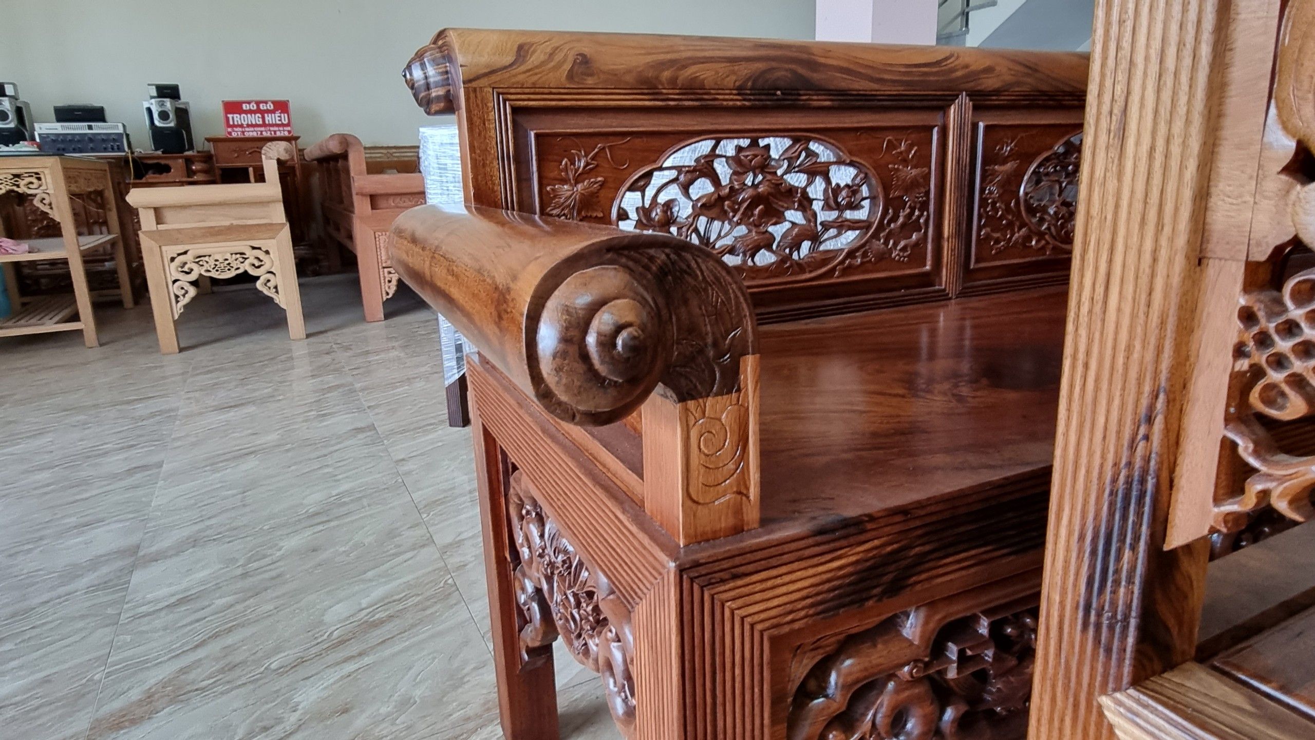 Trường Kỷ Gỗ Gụ Ta Quảng Bình - Đồ Gỗ Trọng Hiếu