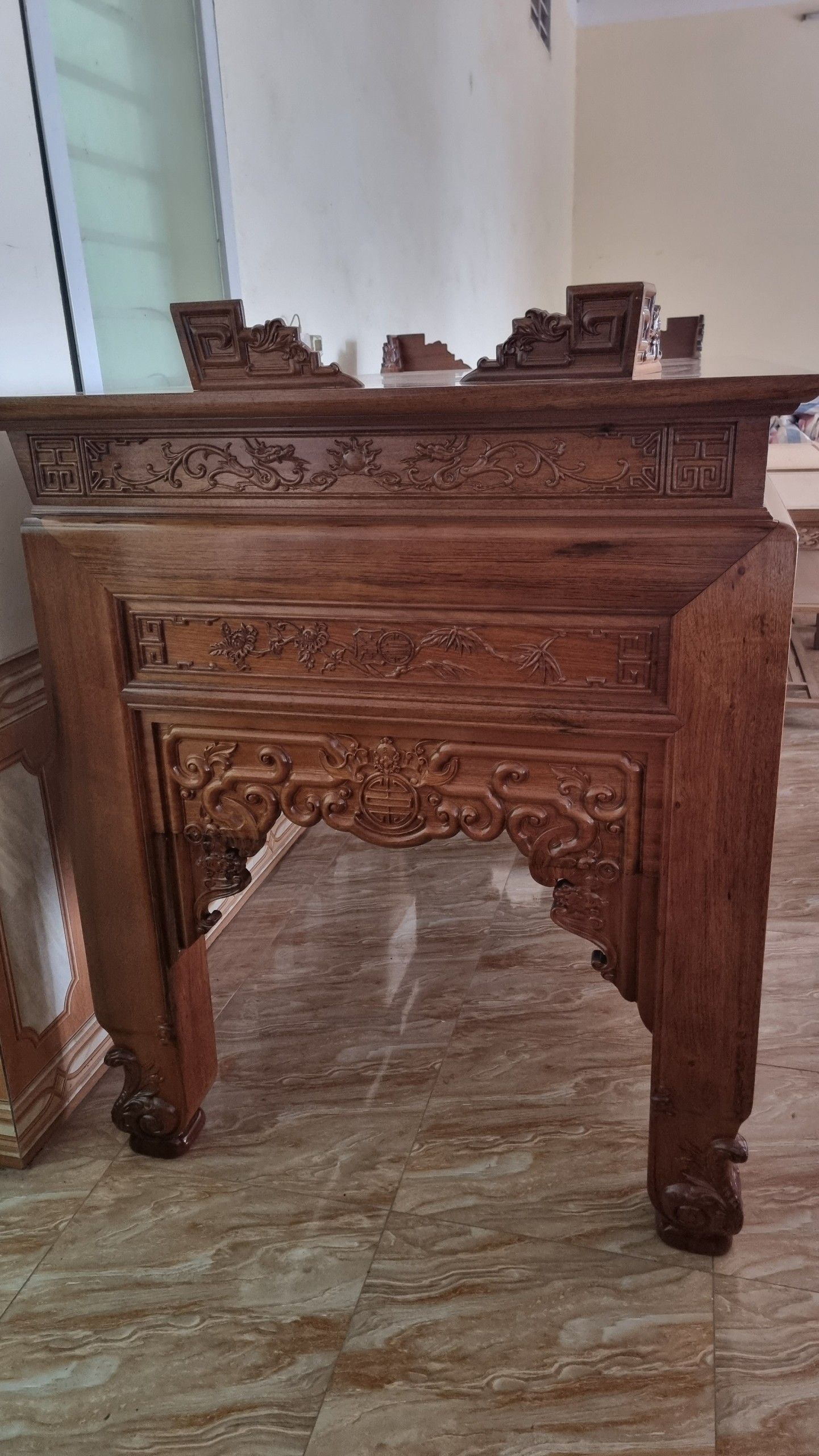 Sập thờ gỗ gụ lào - Đồ Gỗ Trọng Hiếu